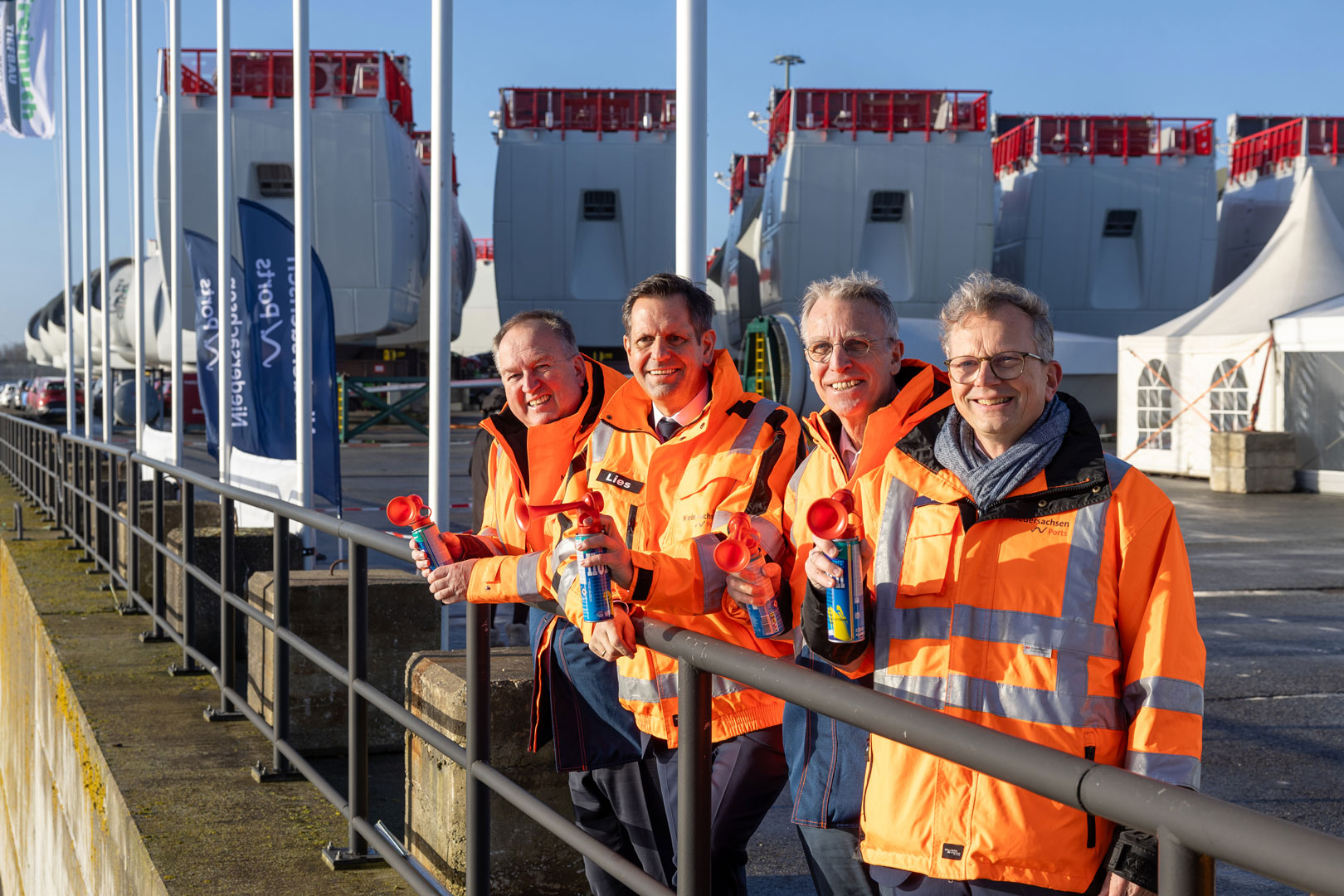 Baubeginn für Hafenerweiterung in Cuxhaven